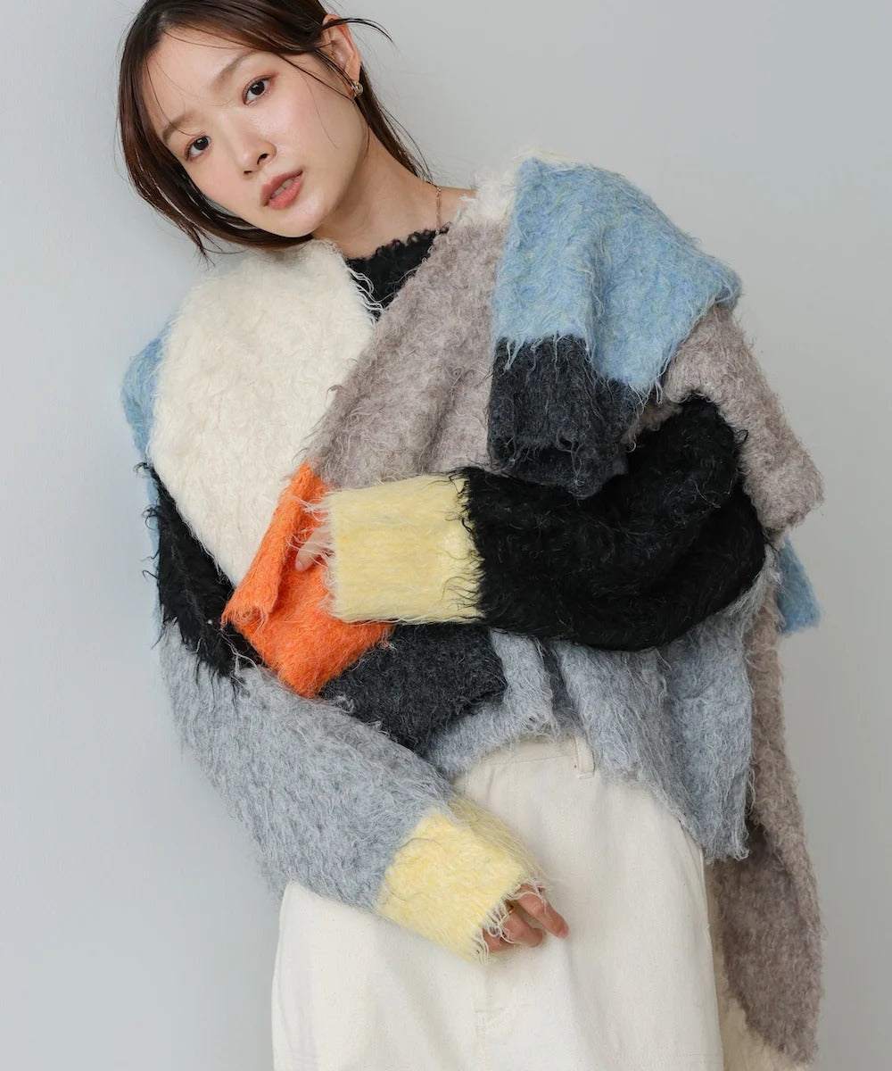 Bab Wave-Colored Short Knit Top