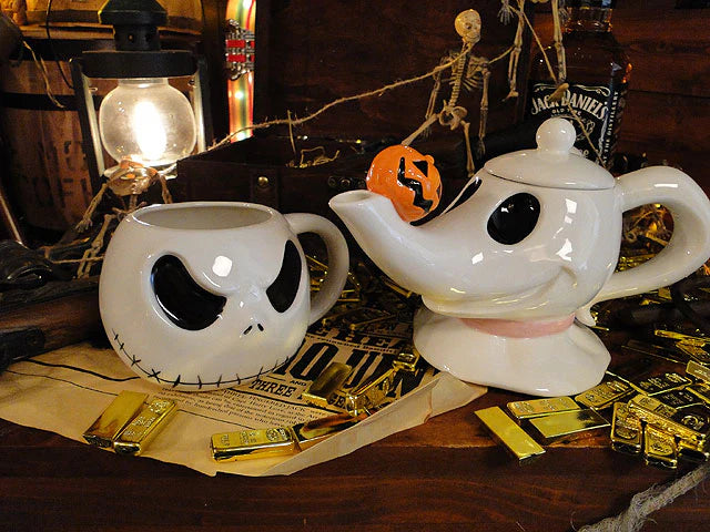 Jack Halloween themed cup and teapot ceramic set