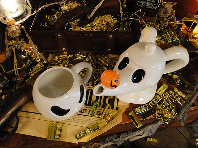 Jack Halloween themed cup and teapot ceramic set