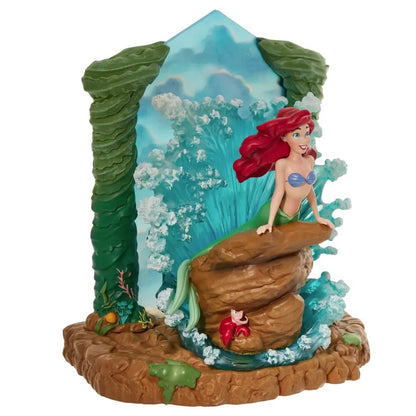Disney Showcase Ariel Light Up
