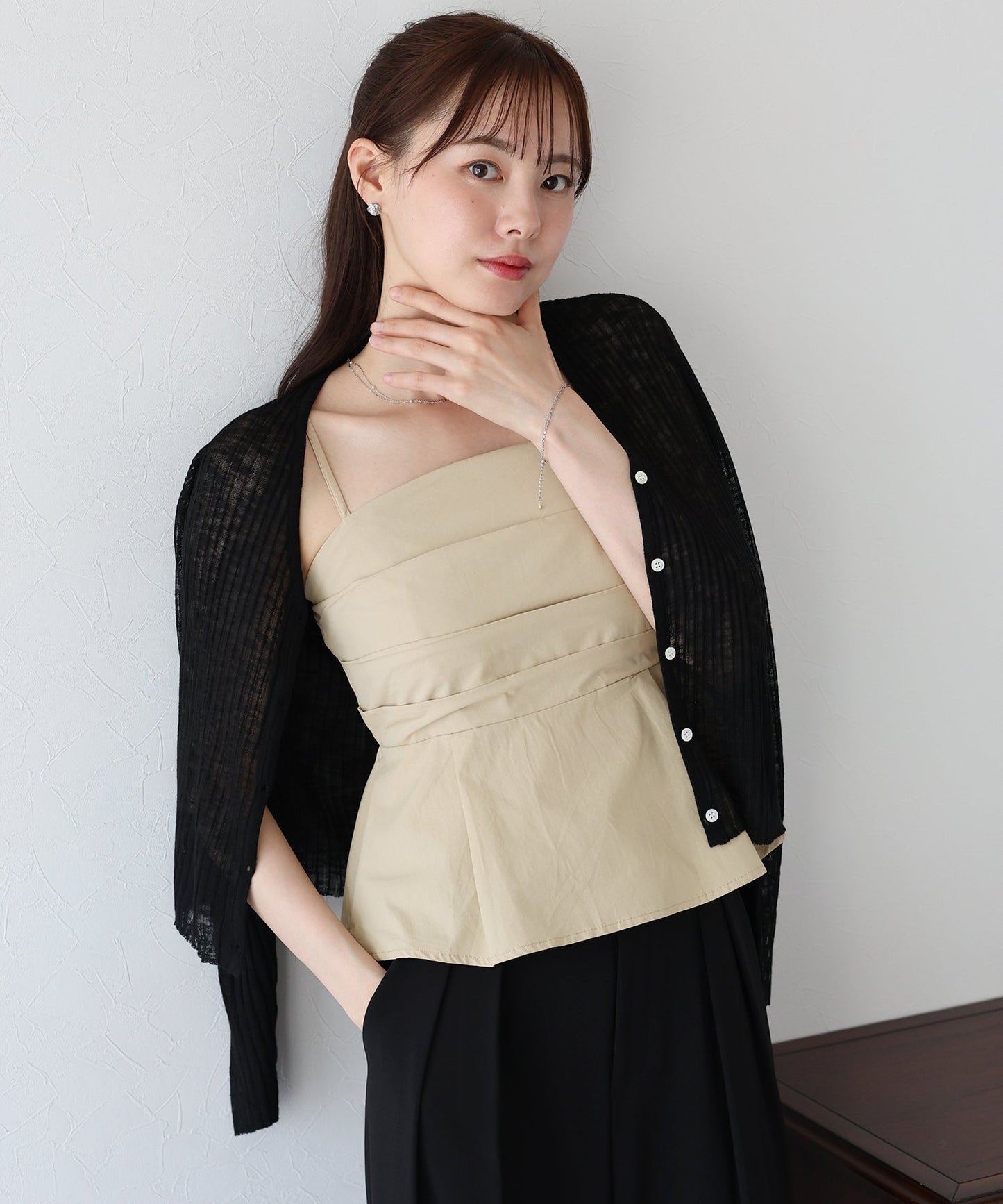 BLUE EAST Tuck Peplum Bustier