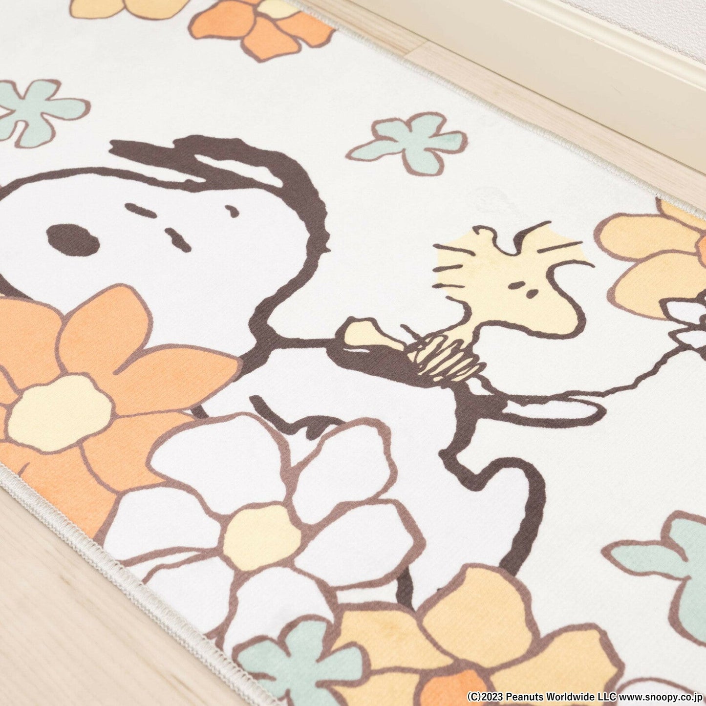 PEANUTS Snoopy Flowers Lots Long Mat (M/L)