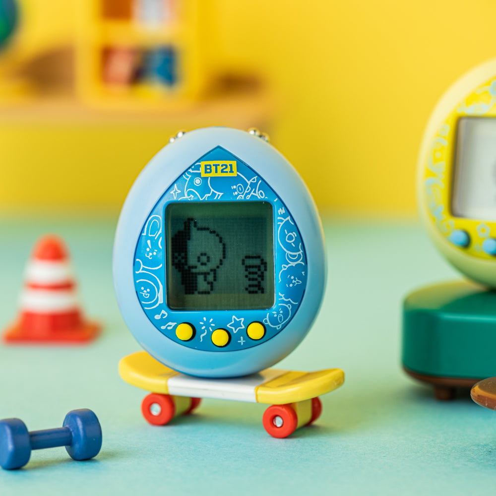 Bandai BT21 Tamagotchi Space Color ver