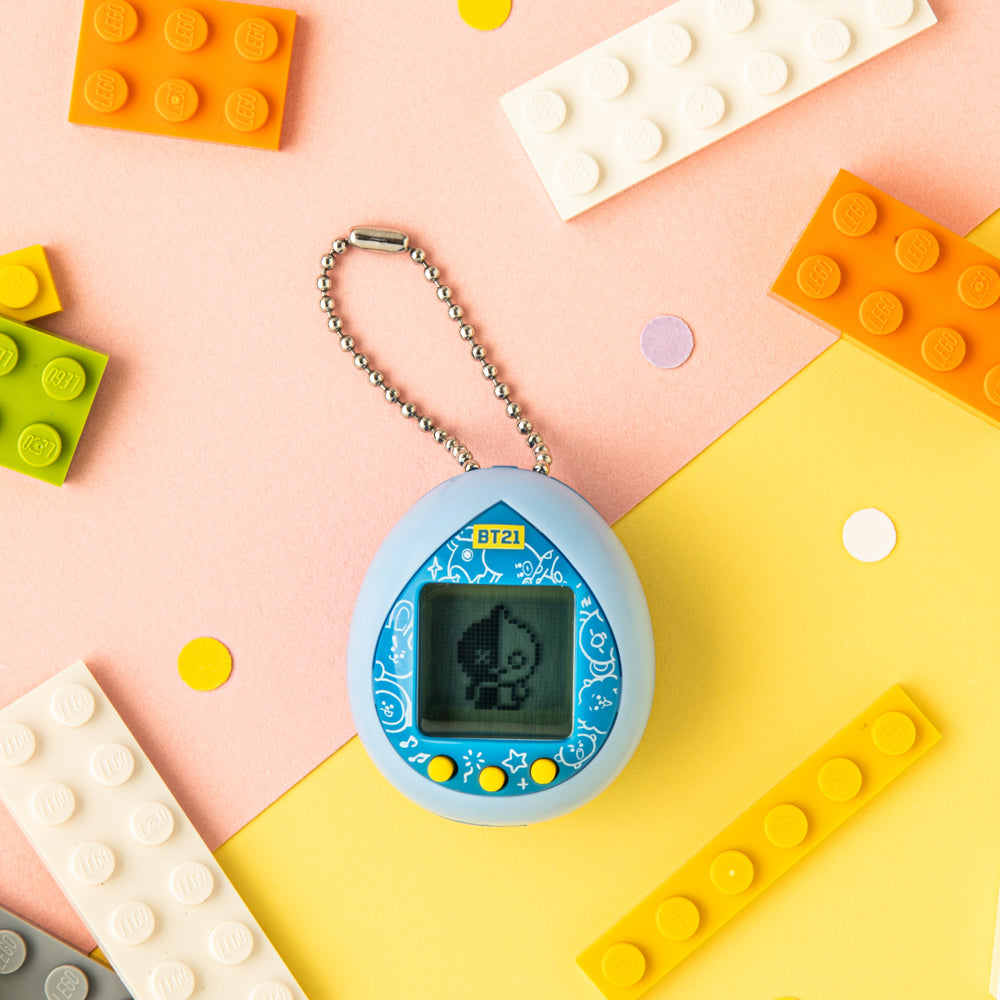 Bandai BT21 Tamagotchi Space Color ver
