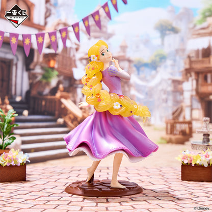 Disney Princess BLOOMING MELODIES A Figure Rapunzel