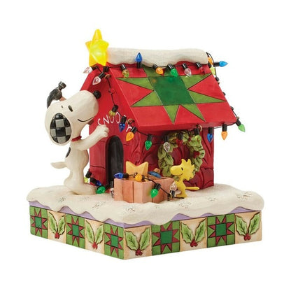 Snoopy & Woodstock Christmas Decorative Doghouse LED
