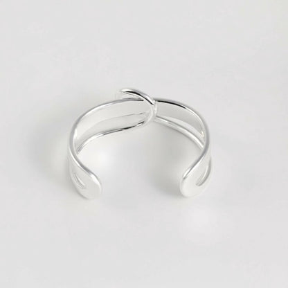 Parallel line Bangle