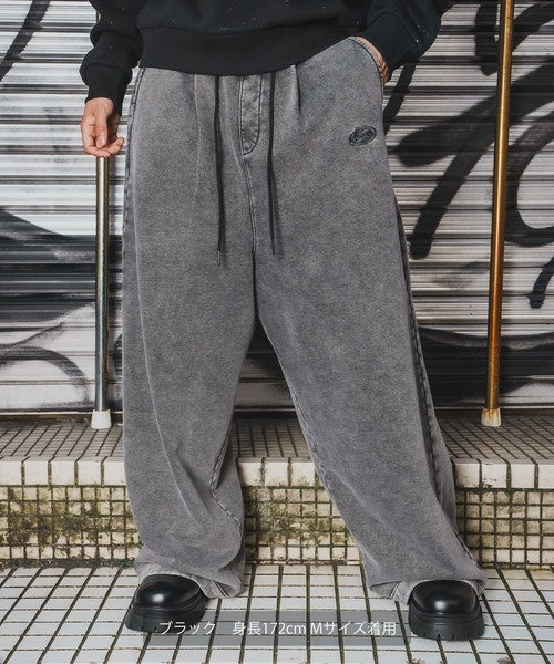 SIDEWAYSTANCE Chemical Fleece Tuck Pants