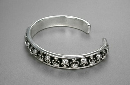Skull Line Bracelet