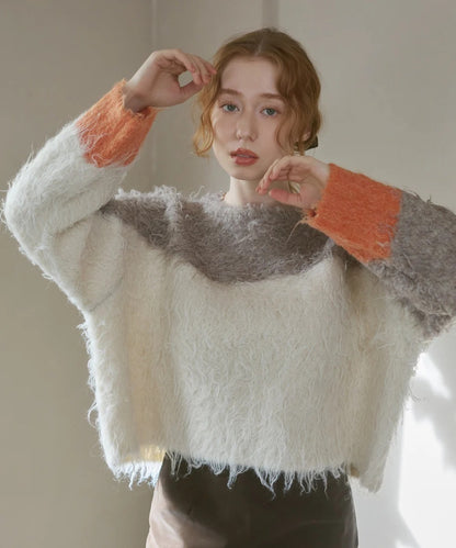 Bab Wave-Colored Short Knit Top