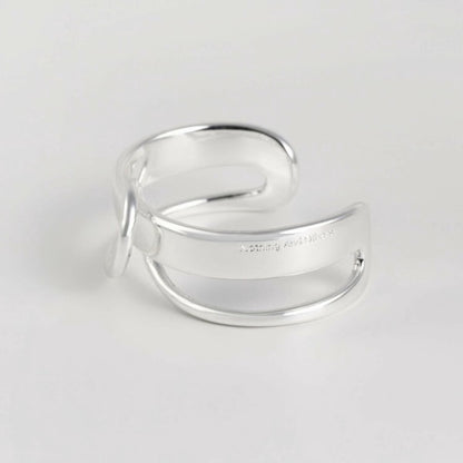 Parallel line Bangle