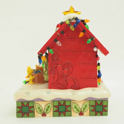 Snoopy & Woodstock Christmas Decorative Doghouse LED