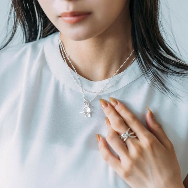 Tiny knott Multi Necklace