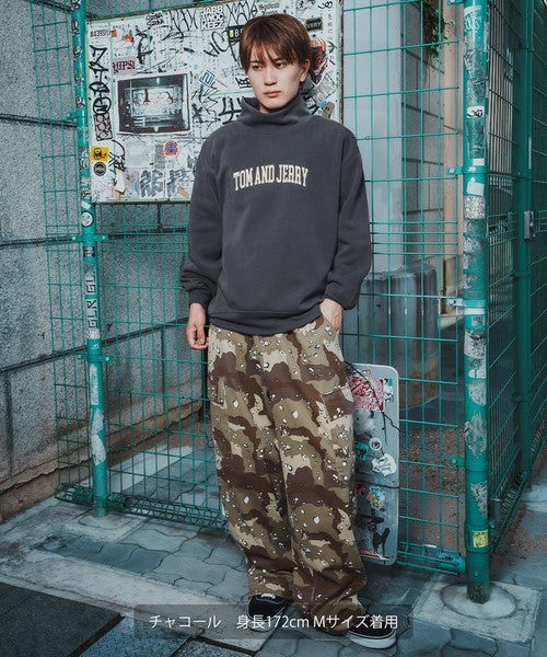 JERRY T-100 High-Neck Big Sweatshirt with Back Print