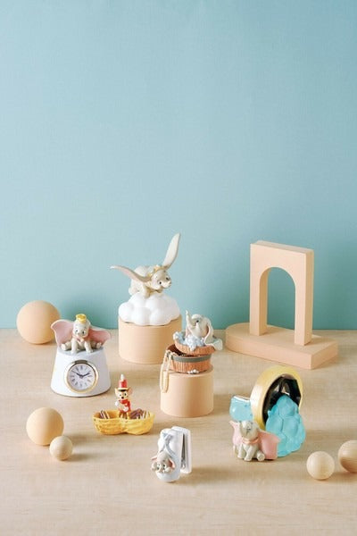 Disney Dumbo Series Timothy Trey