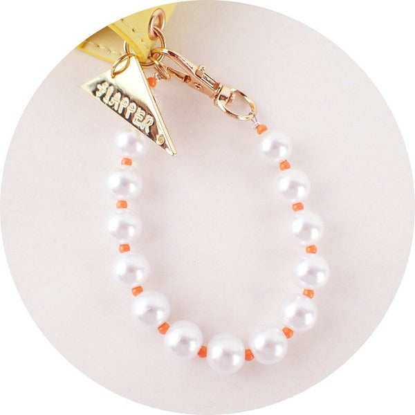 TOM and JERRY x Flapper Quacker AirPods Case