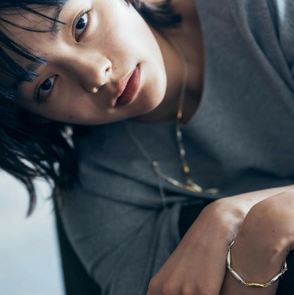 Plump Motif Bracelet