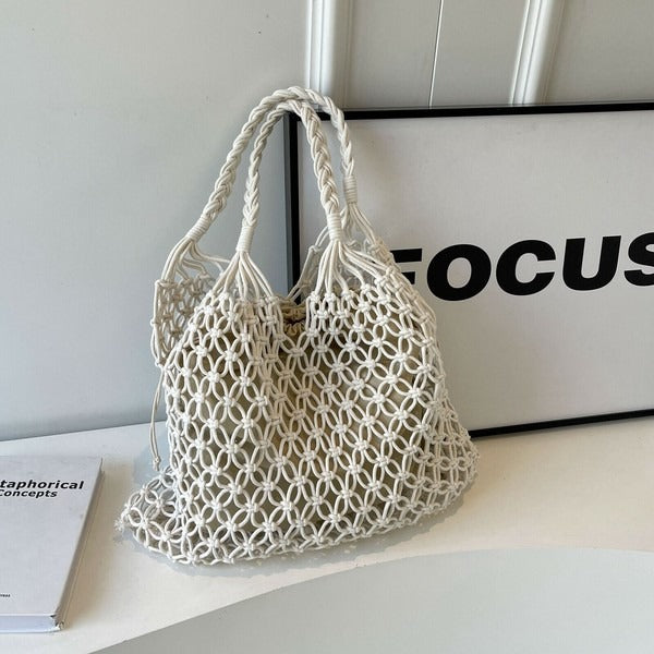 High-end Texture Niche Shoulder Woven Bag