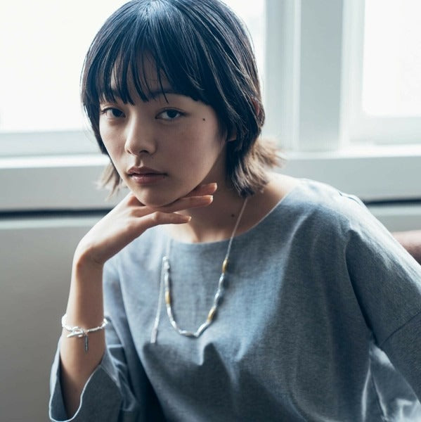 Plump Motif Bracelet