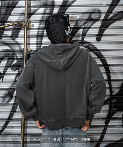 Embroidered Logo Short-Length Fleece Sweatshirt