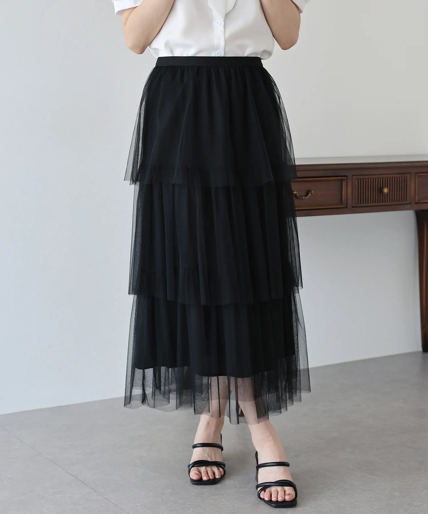 BLUE EAST Tulle Tiered Skirt