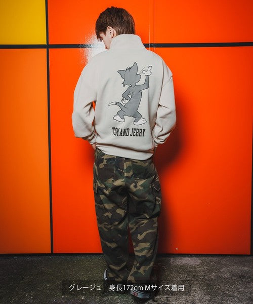 TOM T-100 High-Neck Big Sweatshirt with Back Print