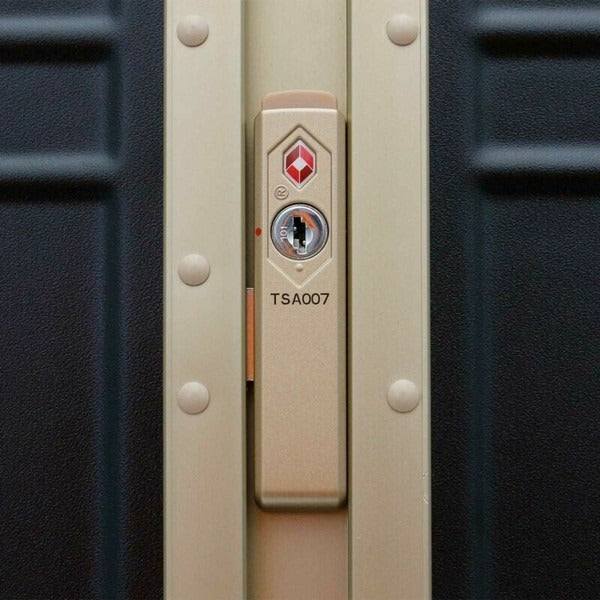 Disney Mickey Hapitas Grip Master Luggage L