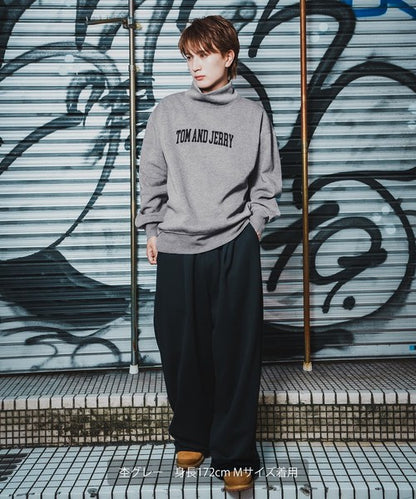 JERRY T-100 High-Neck Big Sweatshirt with Back Print