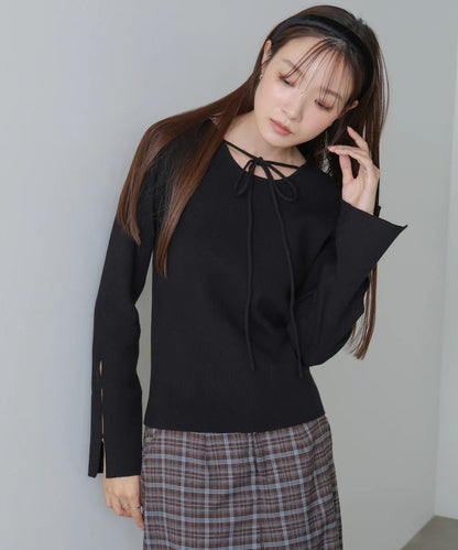 Bab Slit Knit Top
