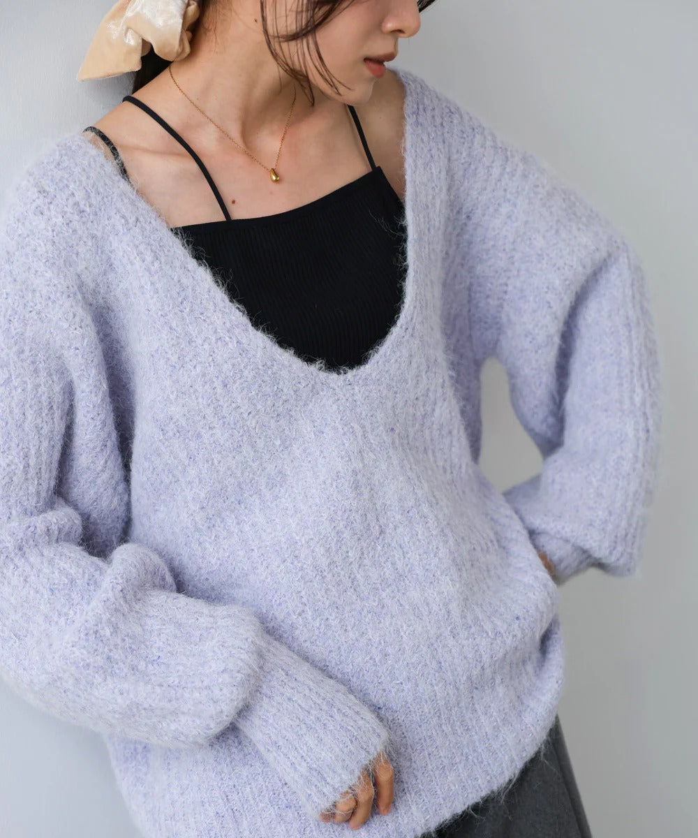 Bab Wide V-Neck Loose Knit Pullover