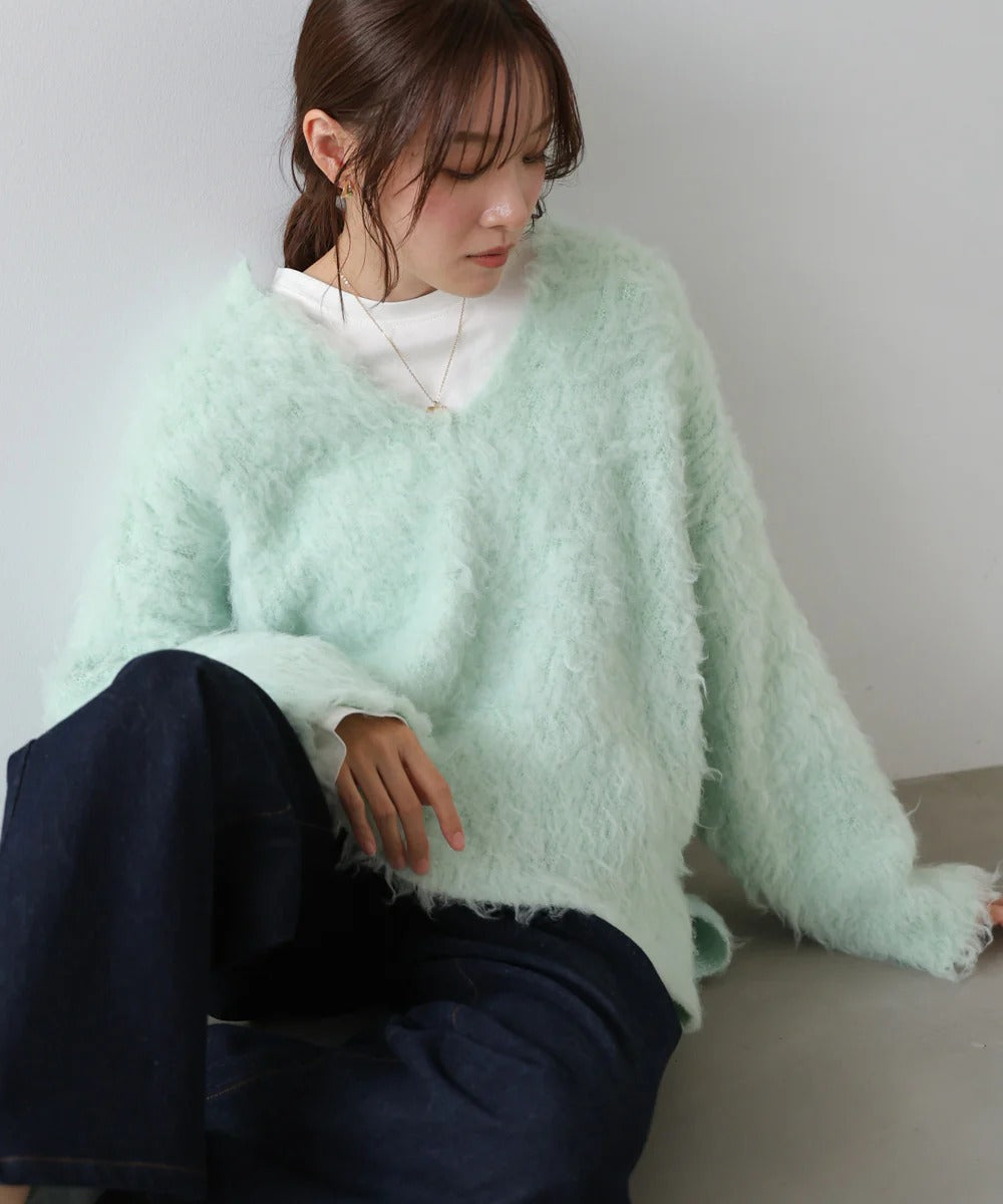 Bab Inner Set Keyhole Neck Scribble Knit Top