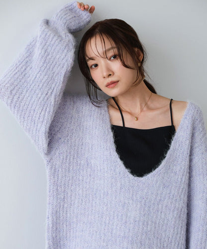 Bab Wide V-Neck Loose Knit Pullover