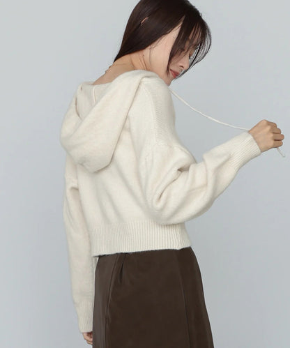 Bab Short Hoodie Knit Top