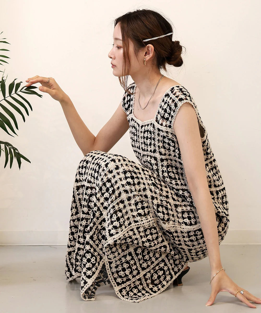 Boho Crochet Maxi Dress for Women – Sleeveless Summer Resort Style