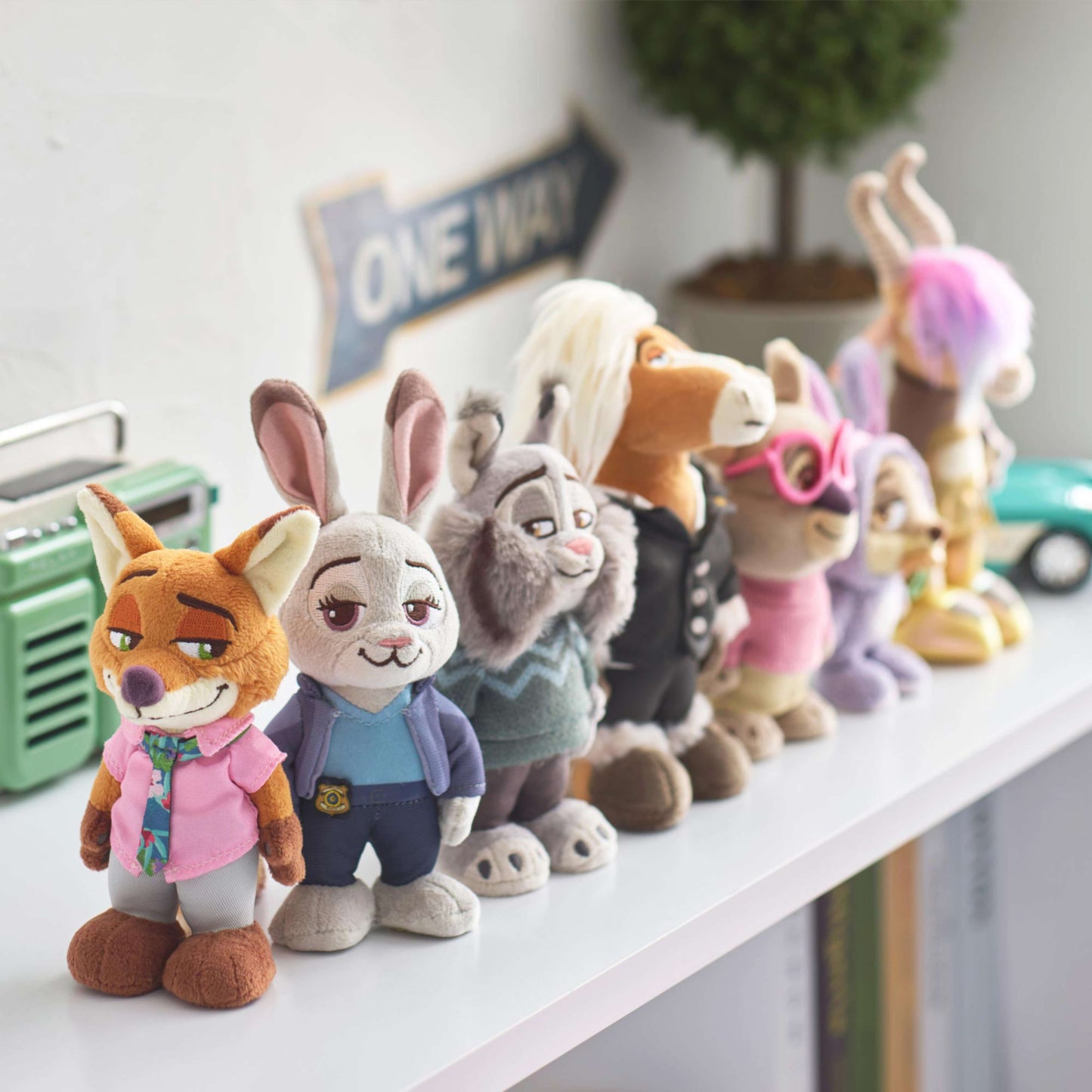 Disney stanDs Zootopia 2