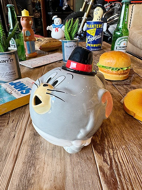 Tom and Jerry Taffy Teapot