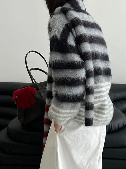 Multi-Border Shaggy Knit with Scarf